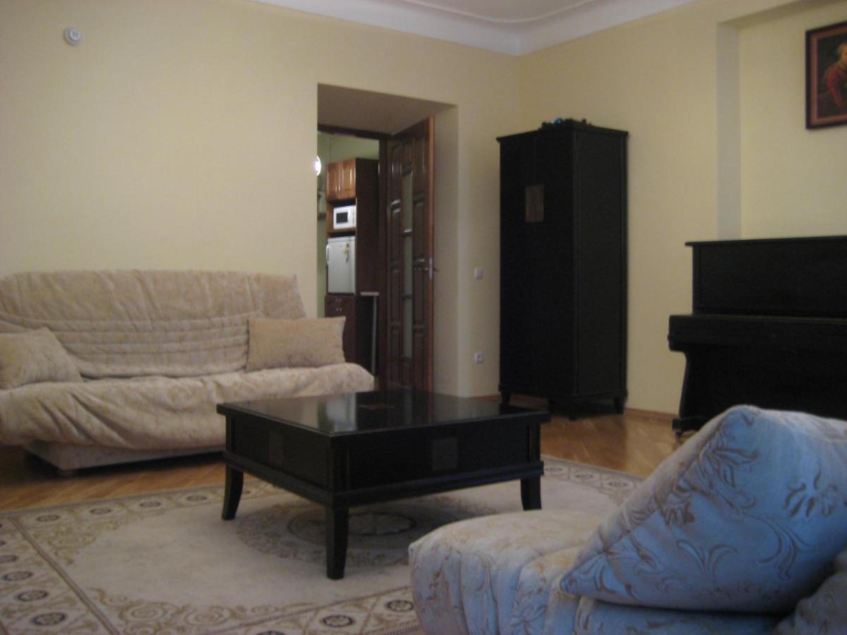 Apartments In The Historical Centre - Lviv Extérieur photo